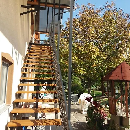 Györgyi Grill Garden *